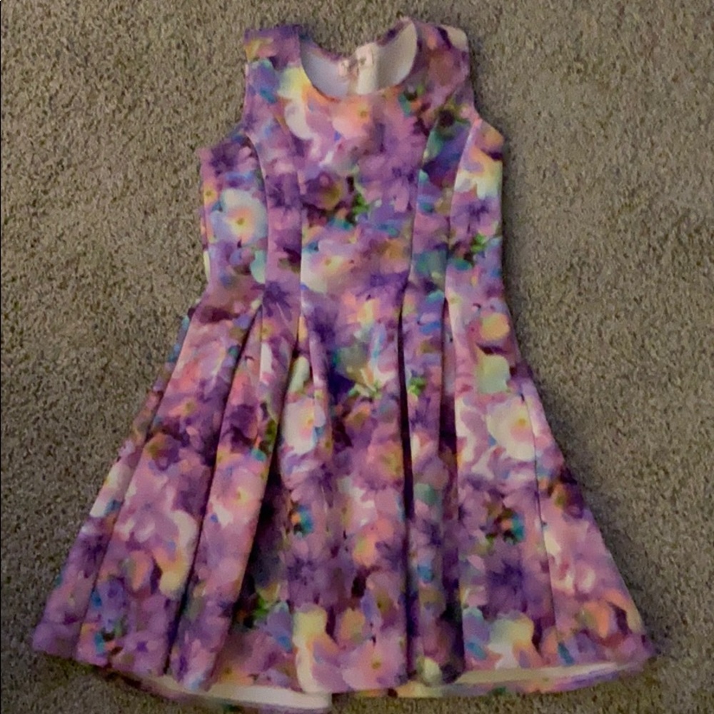 Girls dress